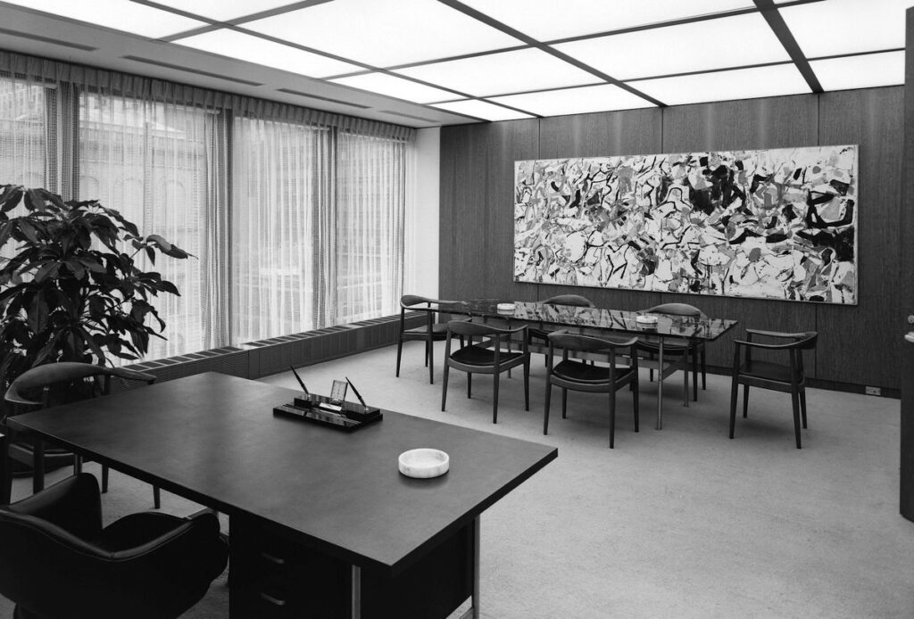 SIGRAM graz uncubemagazine.com Philip Johnson interior