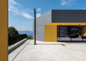 Na granici između neba i mora