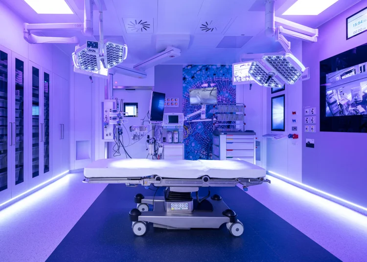 Raphael operacijske dvorane opremljeno je Corian® Solid Surface