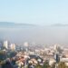 Zagađen vazduh u gradskoj sredini / foto: freepik.com
