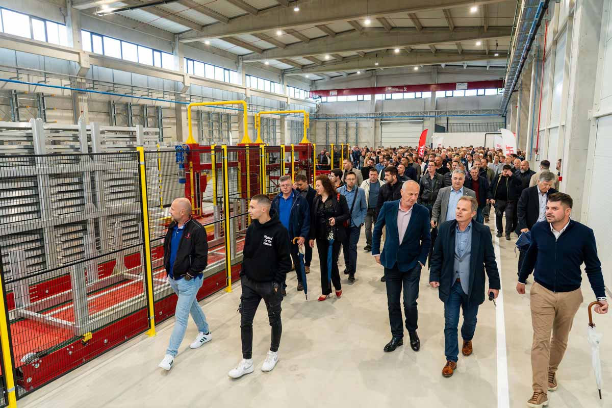 Obilazak fabrike FEAL / foto: FEAL