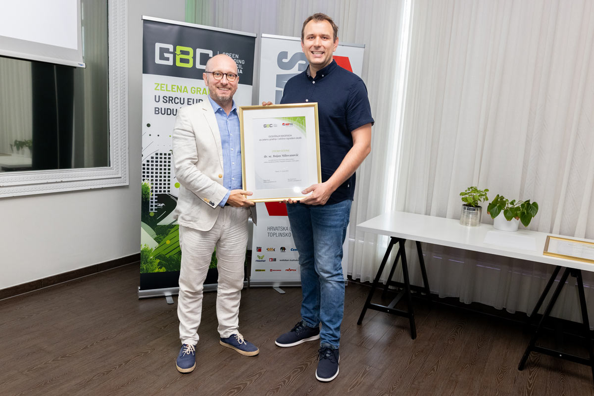 Bojan Milovanović na na dodeli godišnje nagrade za zelenu gradnju najboljim projektima, instituciji i osobi godine / photo: GBC