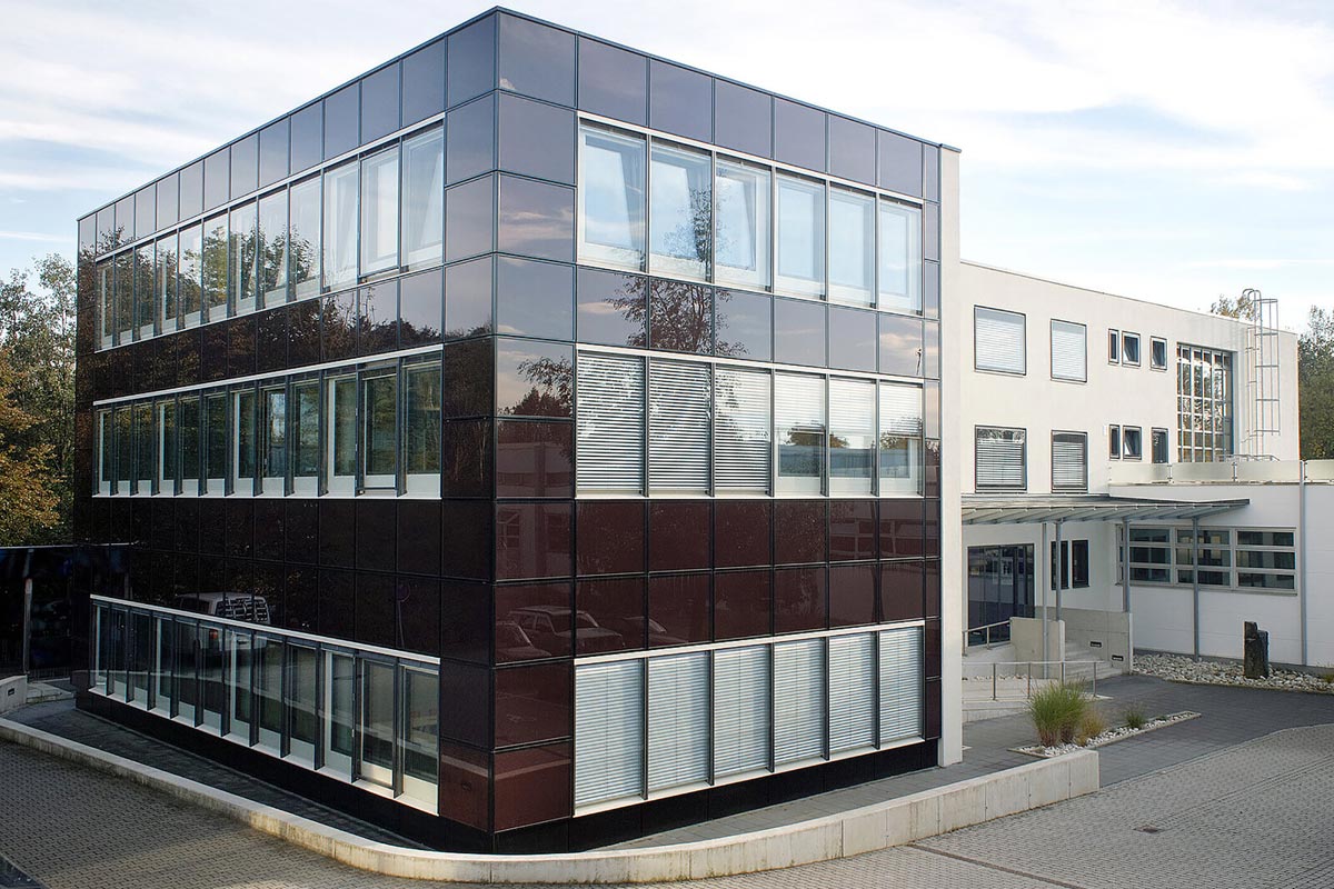 ift Rosenheim laboratorij za ispitivanje prozora i vrata na zrakopropusnost, vodonepropusnost, udare vjetra, protuprovalnost i toplinu / photo: ift Rosenheim