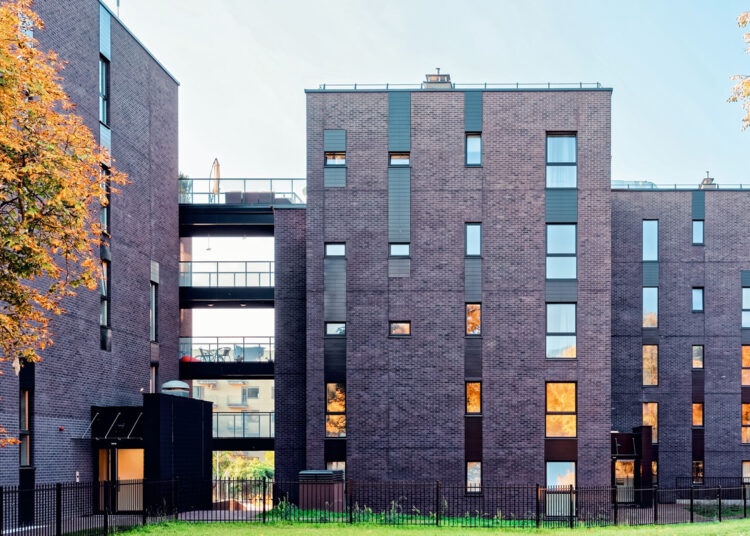 Moderna stambena zgrada / foto: freepik.com