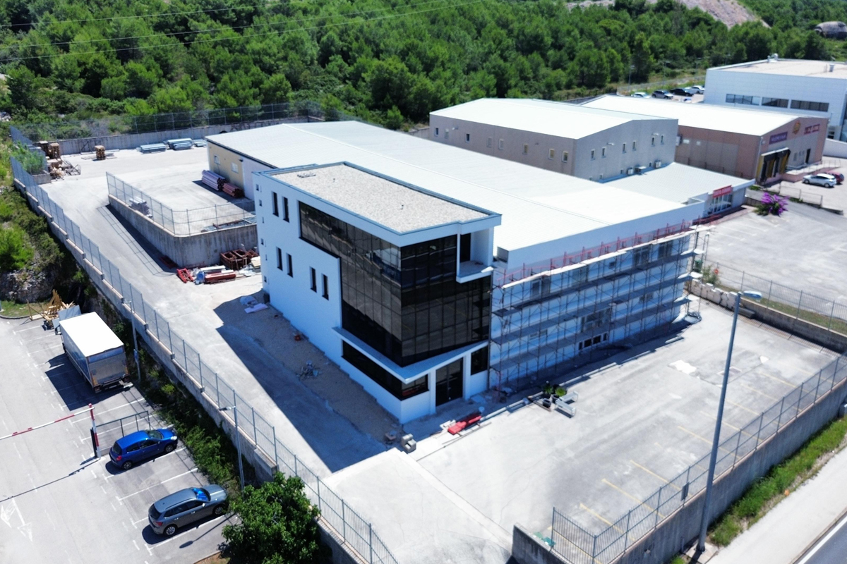 Staklene aluminijske kontinuirane fasade / photo: Skelin Mont d.o.o.