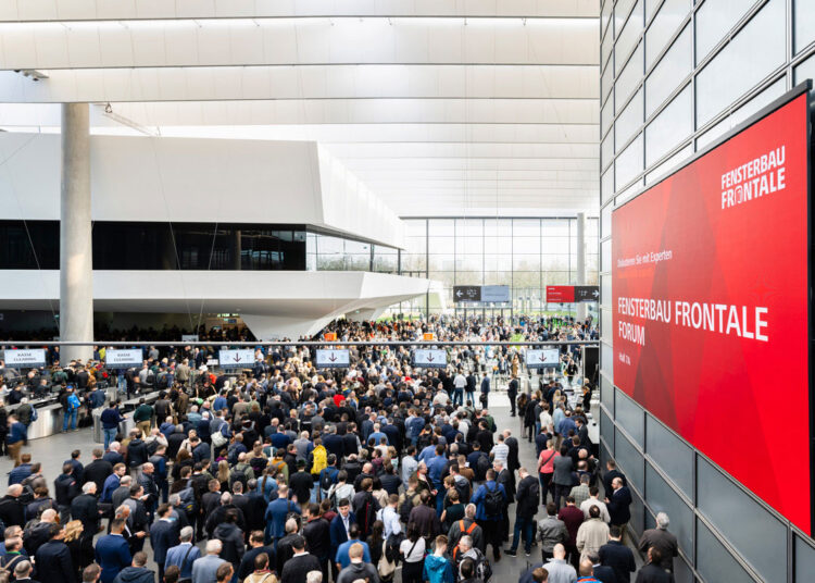 Posjetitelji na FENSTERBAU FRONTALE 2024 / photo: Uwe Niklas