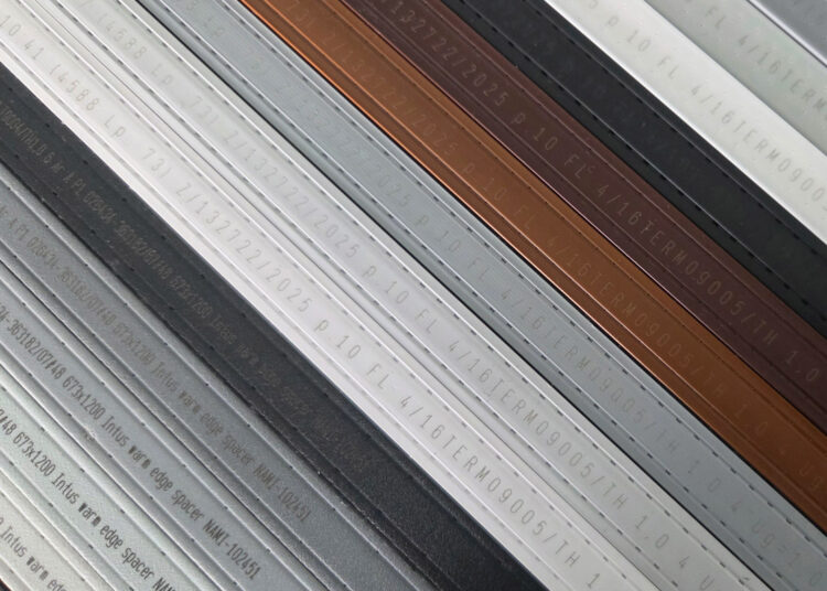 Paleta distantnih profila / photo: Press Glass