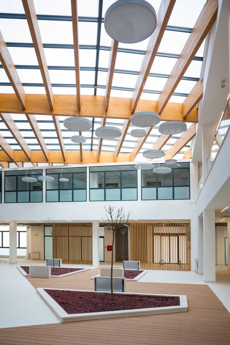 Gerontološki centar u Valjevu / photo: SADA Architects