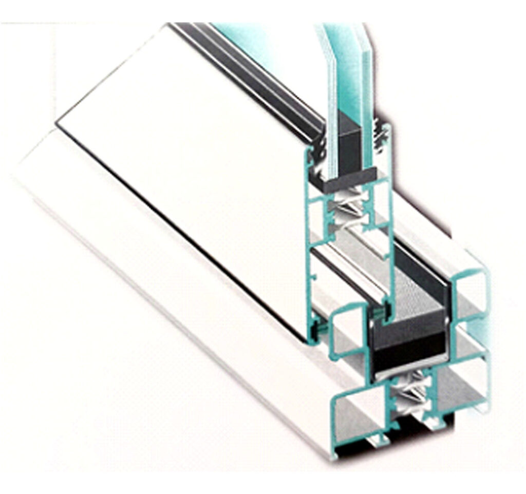 Slika 11. Sustav za klizno otvaranje izrađen od profila s poliamidnim lamelama