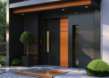 Ulazna protuprovalna vrata / photo: freepik.com