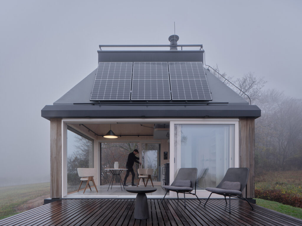 projekt: Cabin Devín / autor projekta: Ark-Shelter, Archekta / photo: BoysPlayNice
