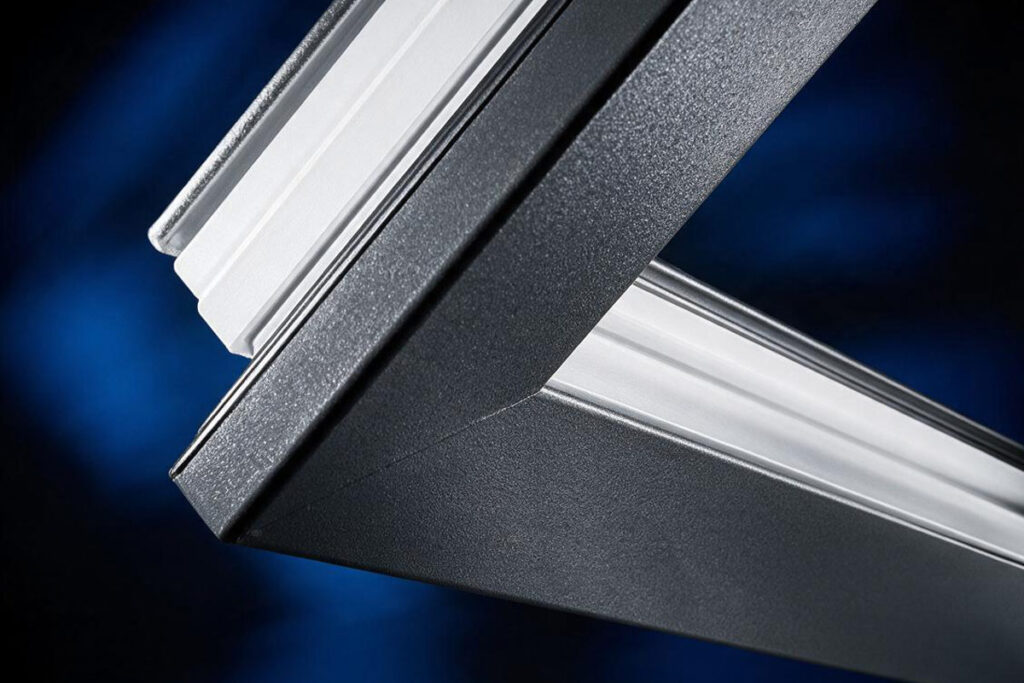 Obrada PVC stolarije / photo: elumatec
