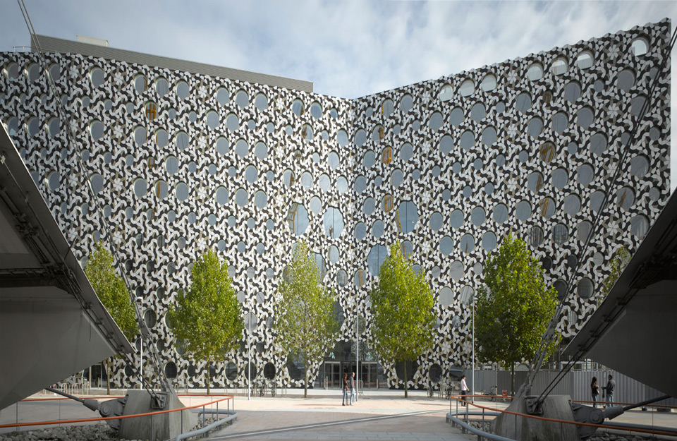 Ravensbourne panorama