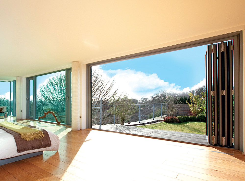 Prozor istovremeno štedi energiju koju koristimo za hlađenje ili grejanje objekta
