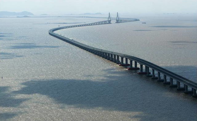 Dayang-Kunshan Grand Bridge — Jiangsu provincija, Kina
