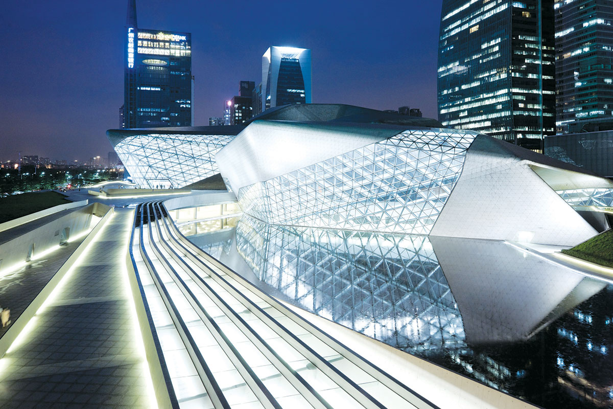 Zaha Hadid - Guangzhou Opera House, China