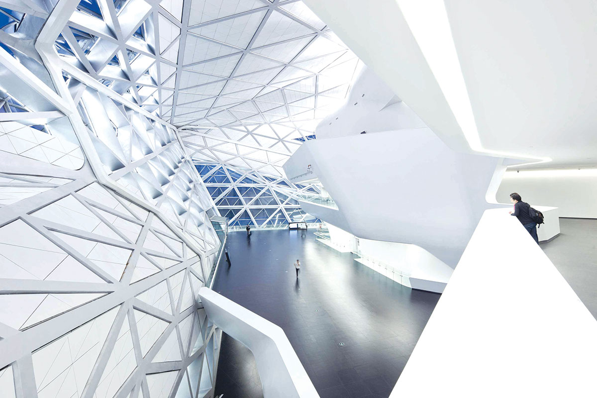 Zaha Hadid - Guangzhou Opera House, China