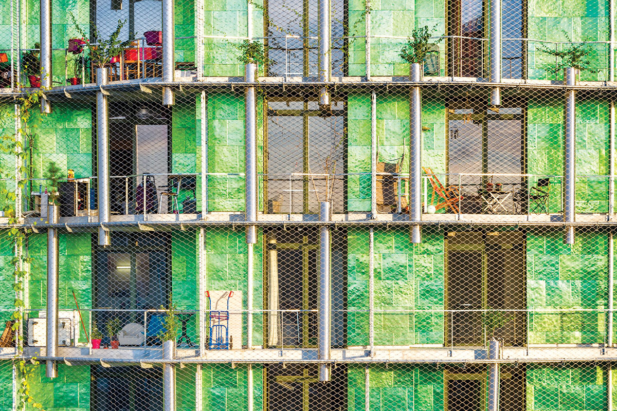 Zelene fasade - Objekat “M6B2 Tower of Biodiversity” , arhitekta Maison Edouard François, Pariz