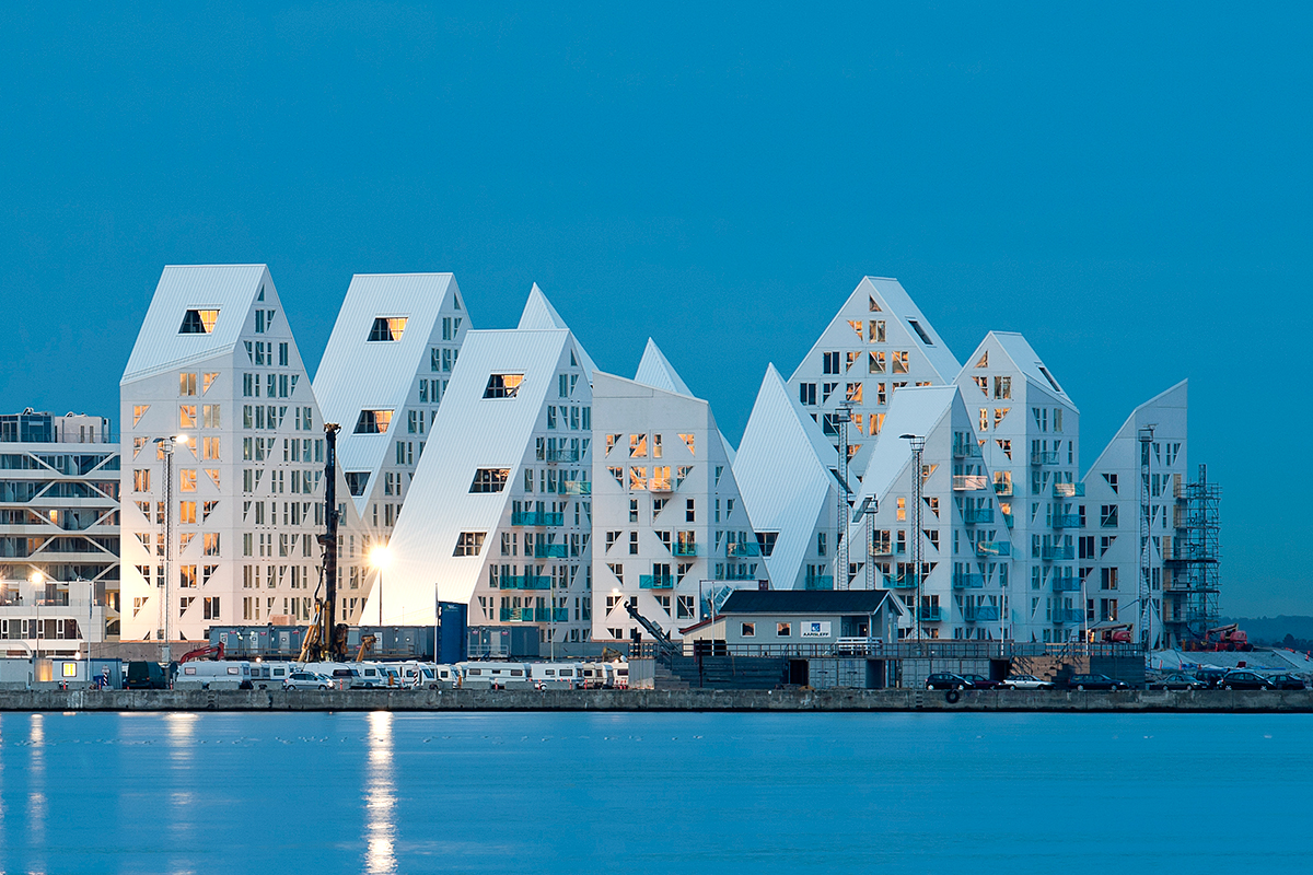 PRESS GLASS - projekat Isbjerget Kopenhagen, Danska