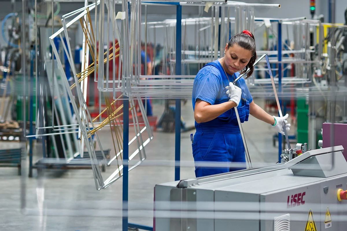 PRESS GLASS - fabrika, proizvodnja stakla