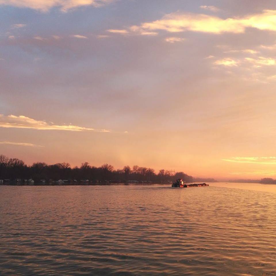 pogled sa splava