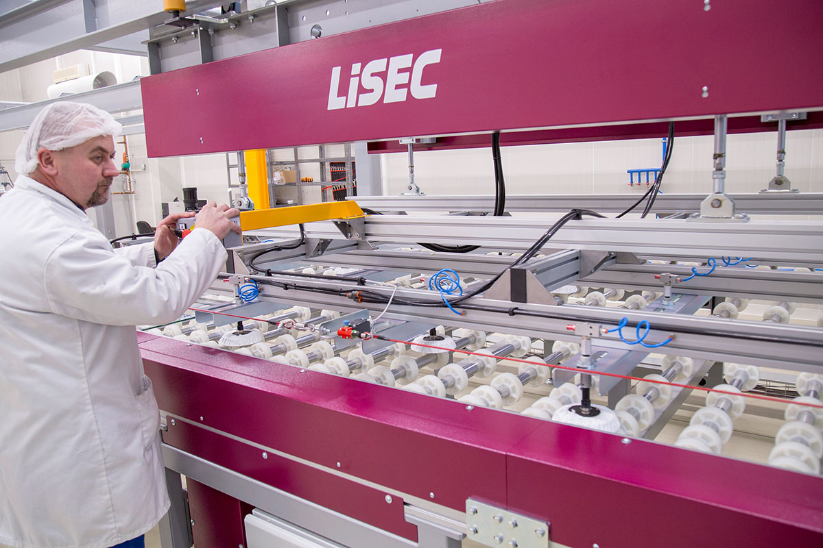 OROShazaGLAS Kft. kompanija / LiSEC mašina za proizvodnju laminiranog stakla