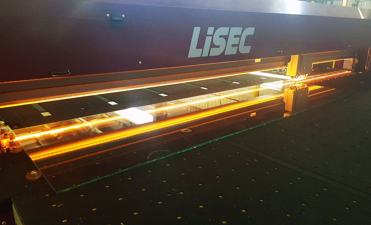 LiSEC automatska linija za sečenje stakla