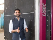 Mohammad Mohib Kamil, Keanat kompanija za prerdu stakla