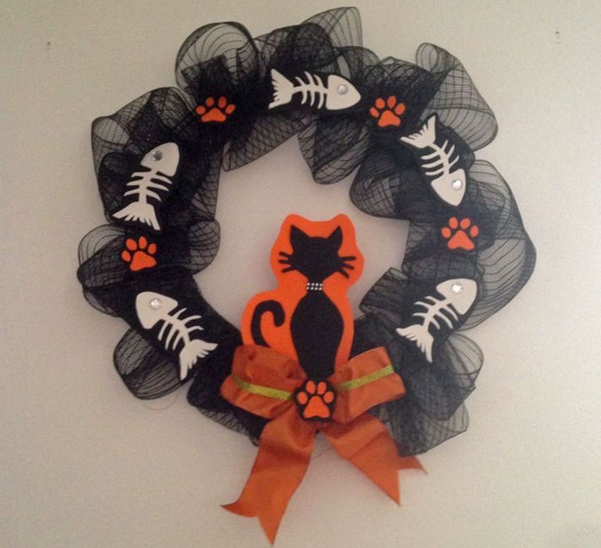 Halloween venac riblja kost