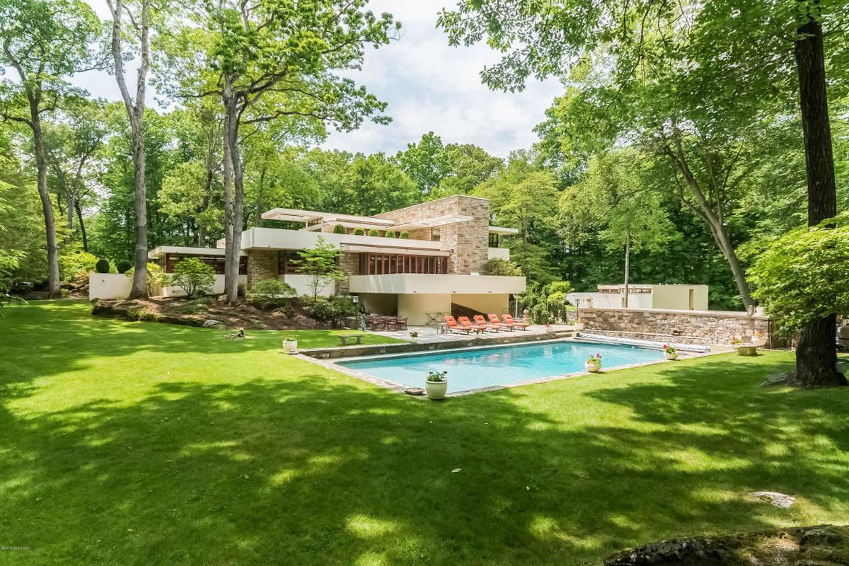 Kuća na vodopadu - neprevaziđeni Fallingwater