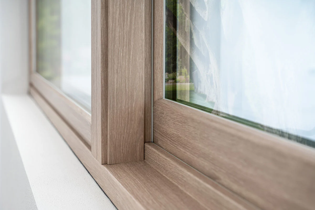 GEALAN-SMOOVIO® PVC prozor u boji drveta