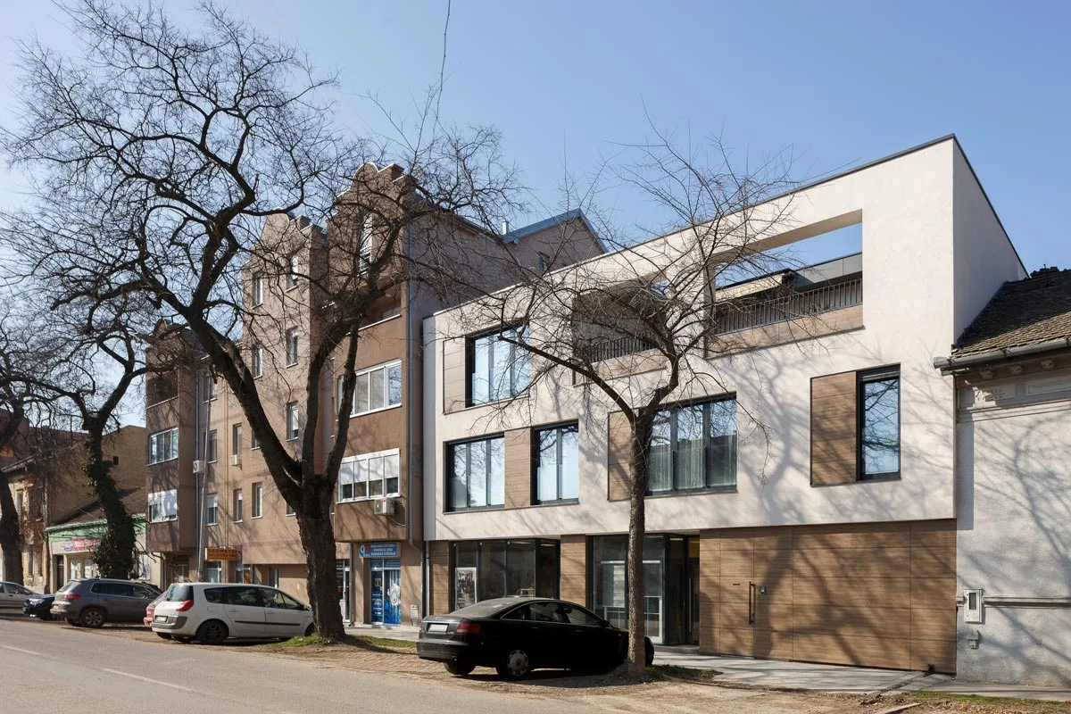 projekat: Stambeno poslovni objekat / Autor: Domus Arhitektonski Atelje Sombor / foto: Relja Ivanić