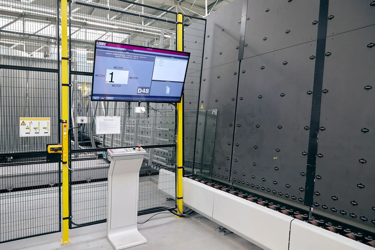 Press Glass Nowogard, potpuno automatizovan od strane LiSEC-a