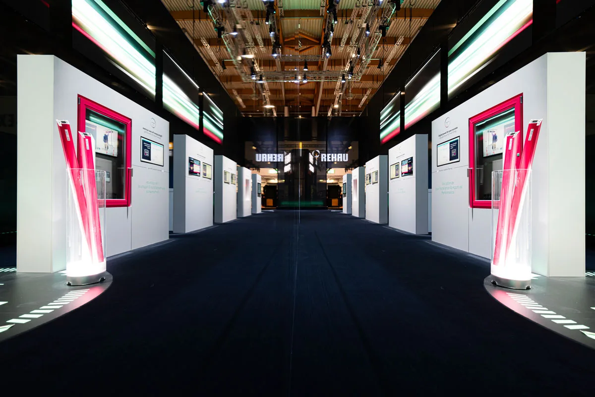 Rehau naFensterbau Frontale 2024 u Nirnbergu