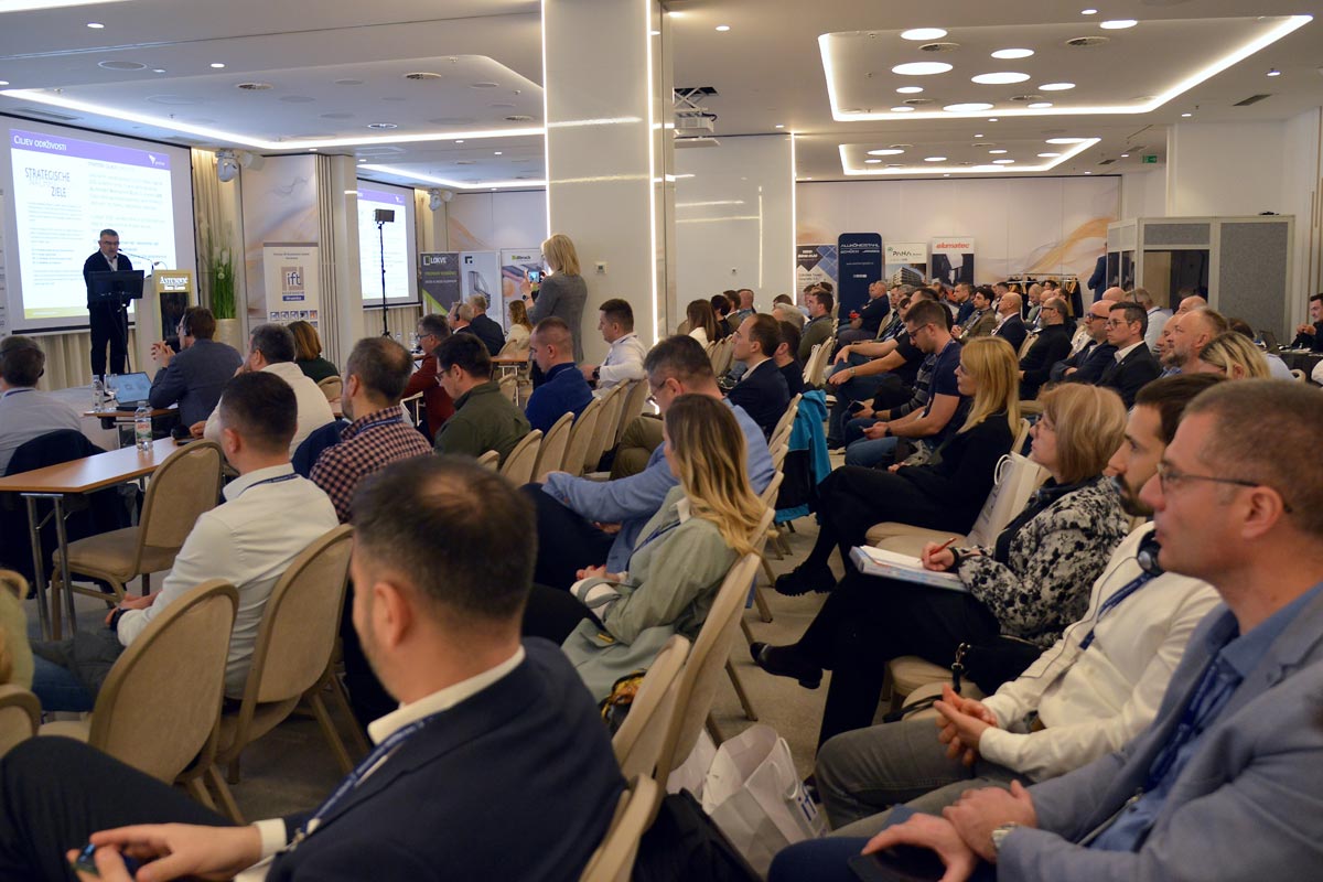 Posetioci u konferencijskoj sali na 12. međunarodnoj konferenciji DAN PROZORA 2025 / foto: ift Hrvatska d.o.o.