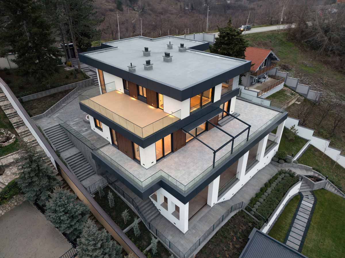 Projekat: Kuća SK, mycode, prikaz iz vazduha / foto: Relja Ivanić