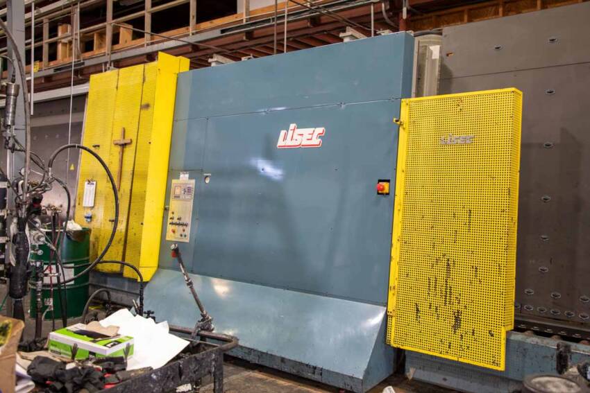 LiSEC LBH butilni ekstruder iz 1999. godine / foto: © LiSEC