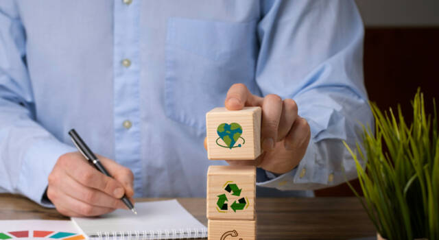 Cirkularna ekonomija u industriji prozora i vrata Cirkularna ekonomija