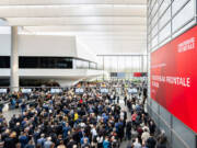 FENSTERBAU FRONTALE 2026: Praktično znanje i inovacije na jednom mestu Posetioci na FENSTERBAU FRONTALE 2024 / foto: Uwe Niklas