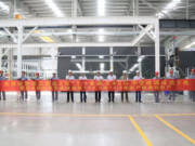 Tehnološka prekretnica u proizvodnji izolacionog stakla puštanje u rad TPA linije dimenzija 8 × 3,3 m / foto: LiSEC