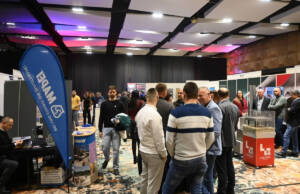 Održana Regionalna konferencija i sajam „Sfera 2026: Tehnologija betona“ Posetioci u sajamskom delu Regionalne konferencije i sajma "Sfera 2026: Tehnologija betona" / foto: Sfera d.o.o.