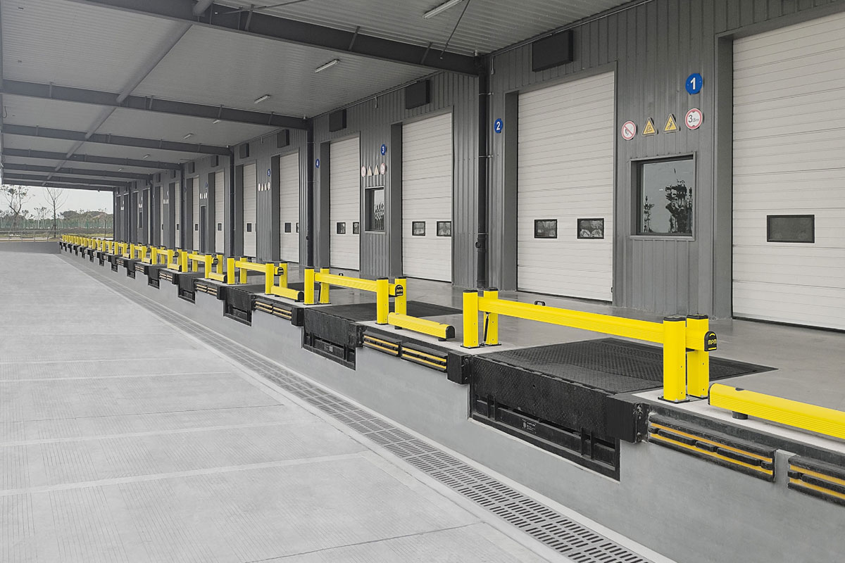 Pretovarna tehnika / foto: Gradar